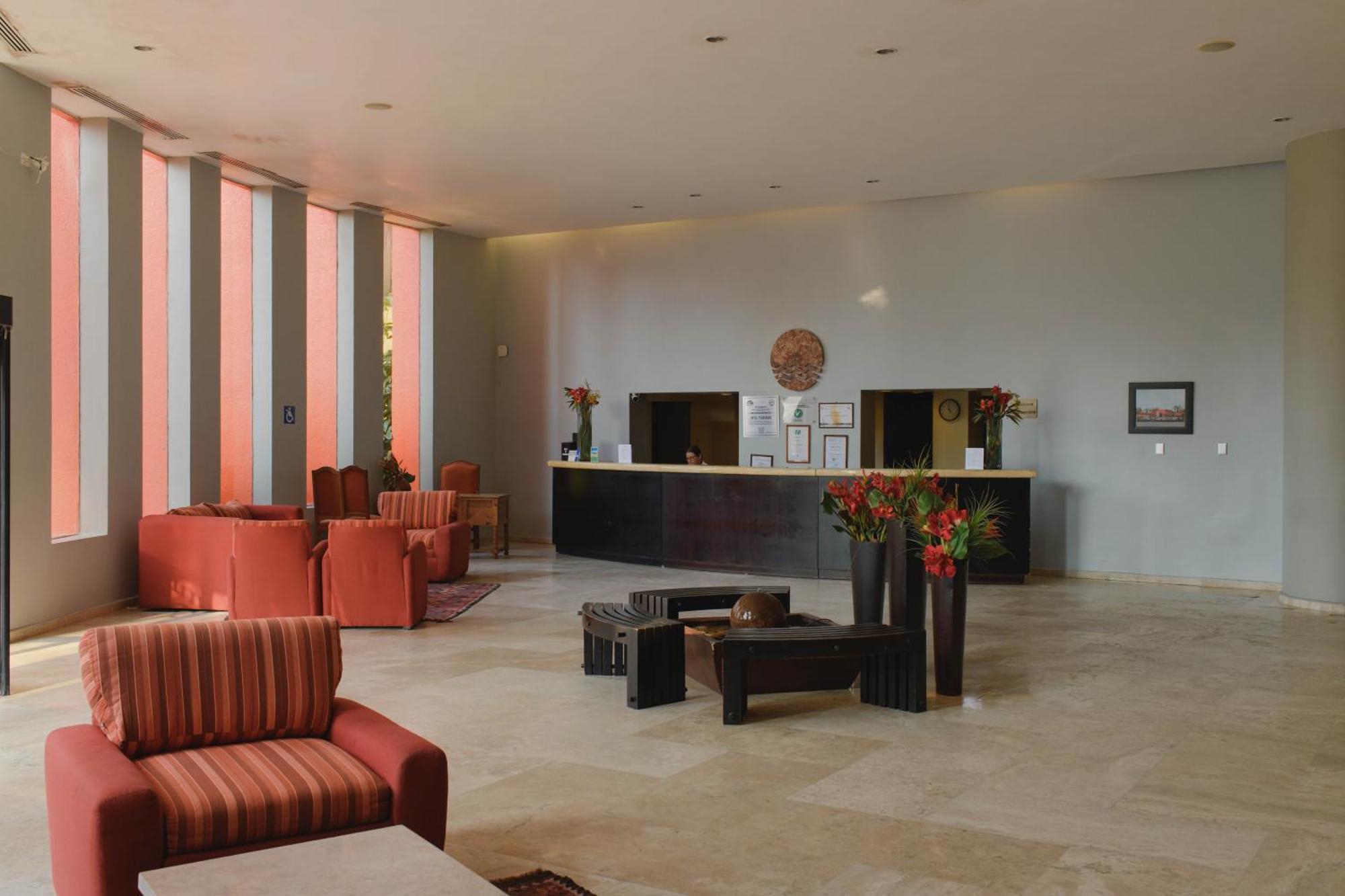 Hotel Terranova Coatzacoalcos Extérieur photo The lobby of the hotel