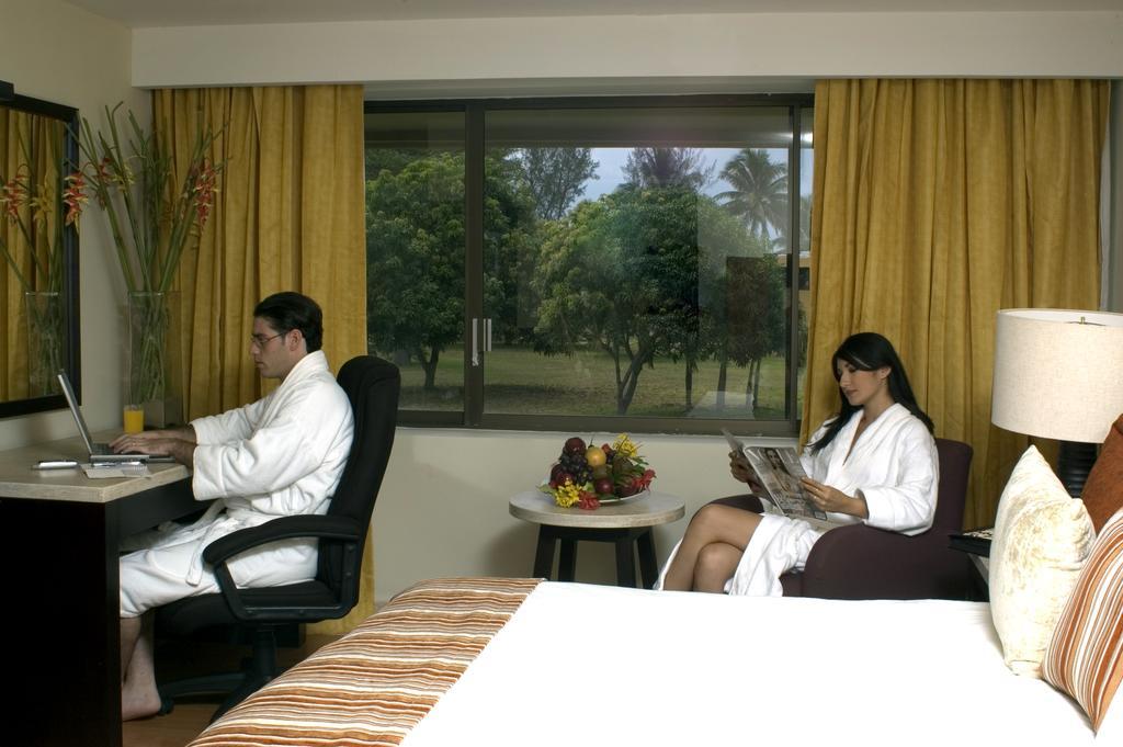 Hotel Terranova Coatzacoalcos Extérieur photo A room at the hotel