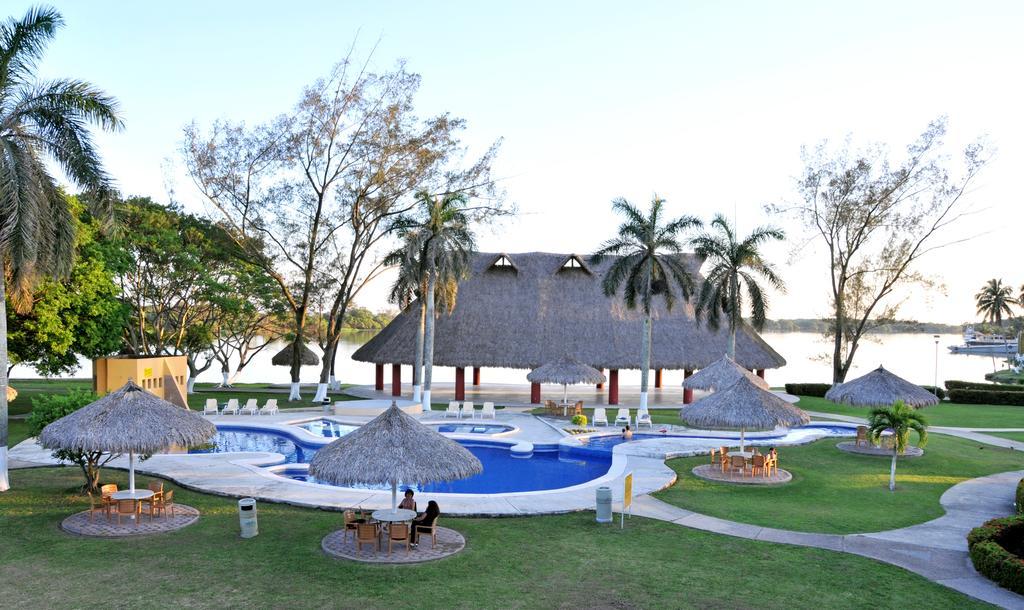 Hotel Terranova Coatzacoalcos Extérieur photo Club de Regatas